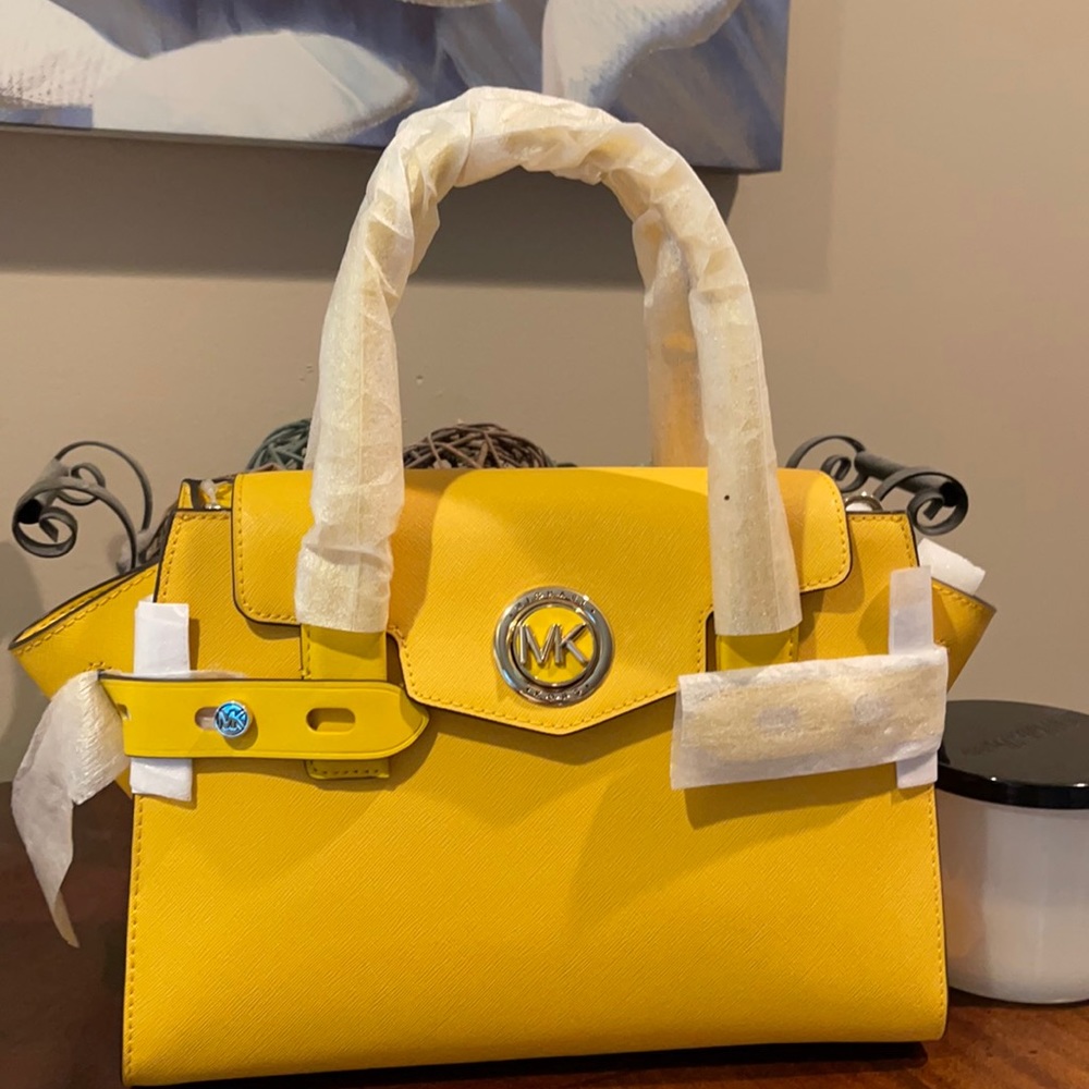 Brand new never used Michael Kors handbag